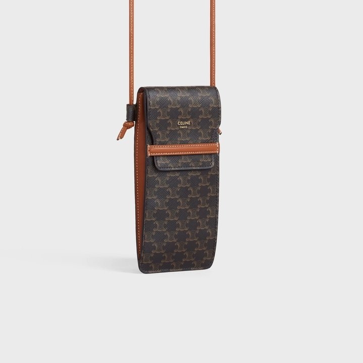 如果你已經有心儀的太陽眼鏡，也能參考購入一款太陽眼鏡袋。