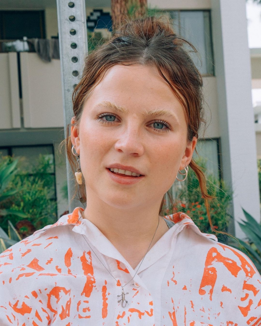 Ísadóra Bjarkardóttir Barney儘管只有19歲,已經是一名演員、電影製片人和音樂家。