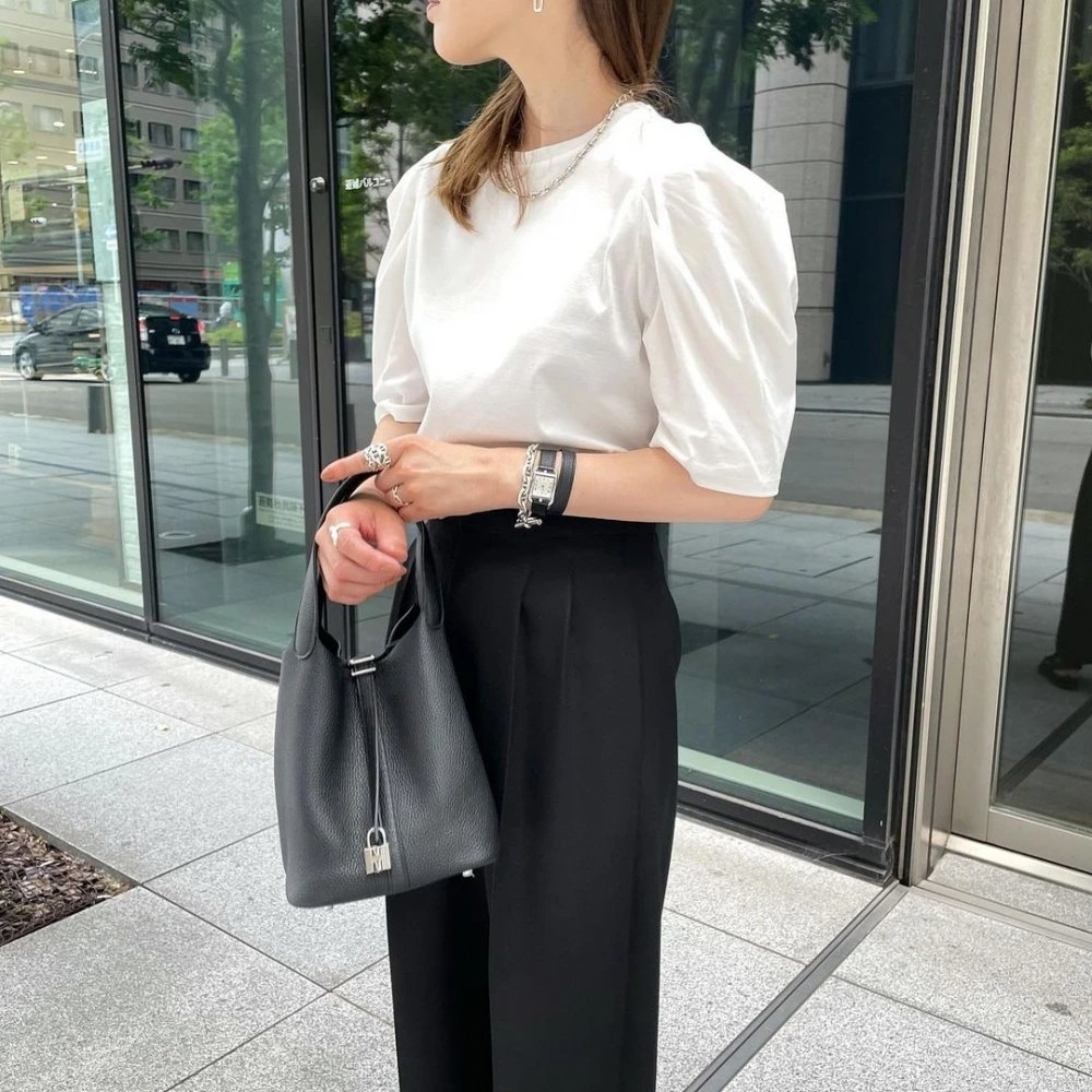 平日裡能夠搭配在辦公室穿搭中。