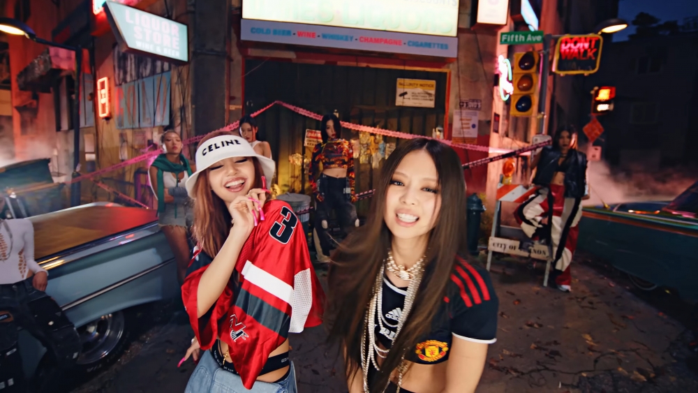 BLACKPINK全新單曲《Pink Venom》。