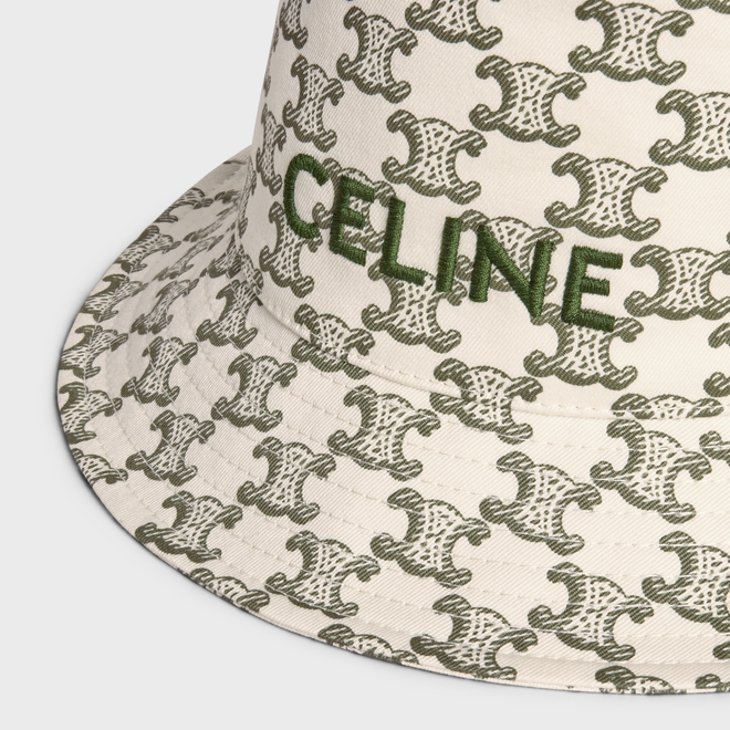 綠色CELINE刺繡。