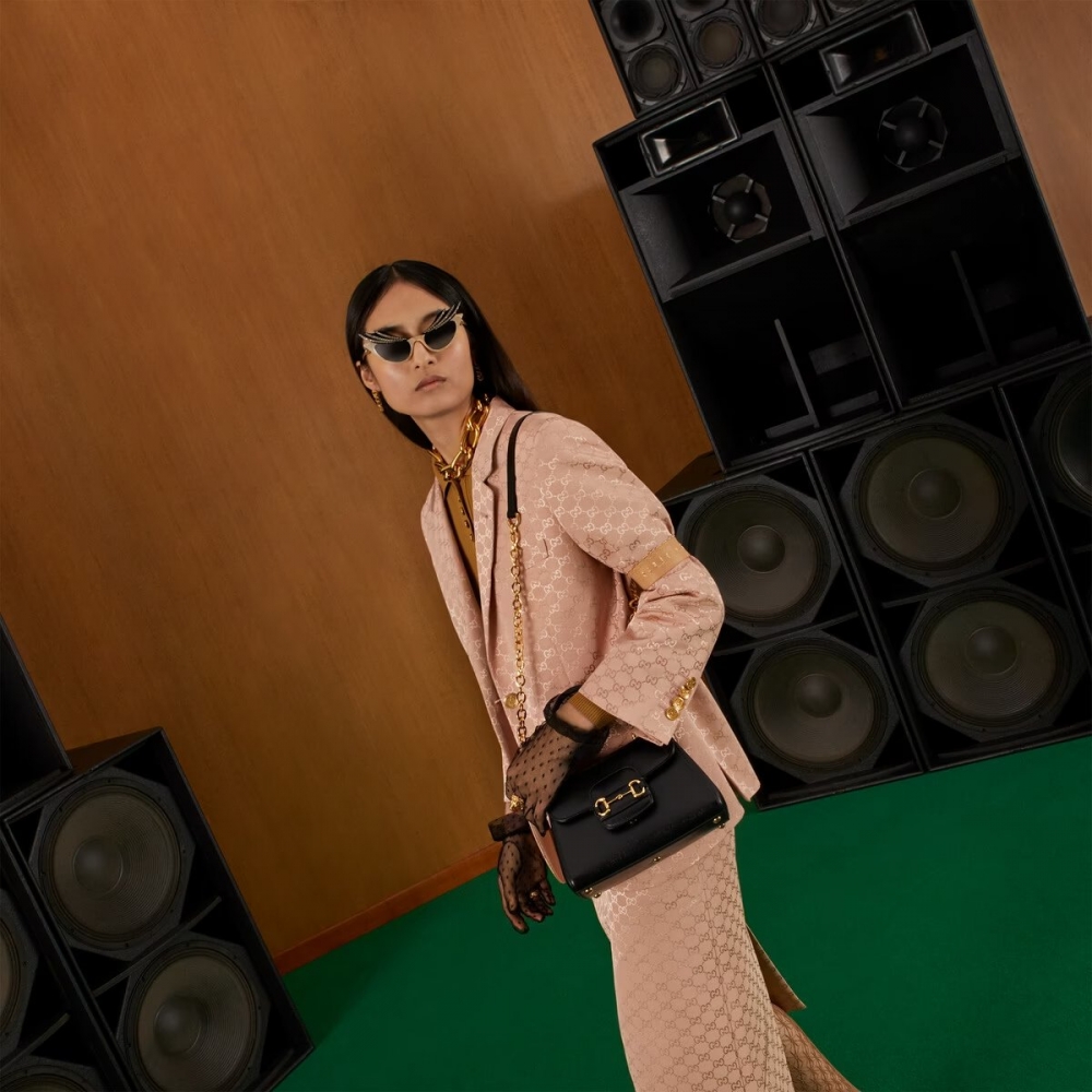 典雅的設計也能讓你看起來更加優雅。