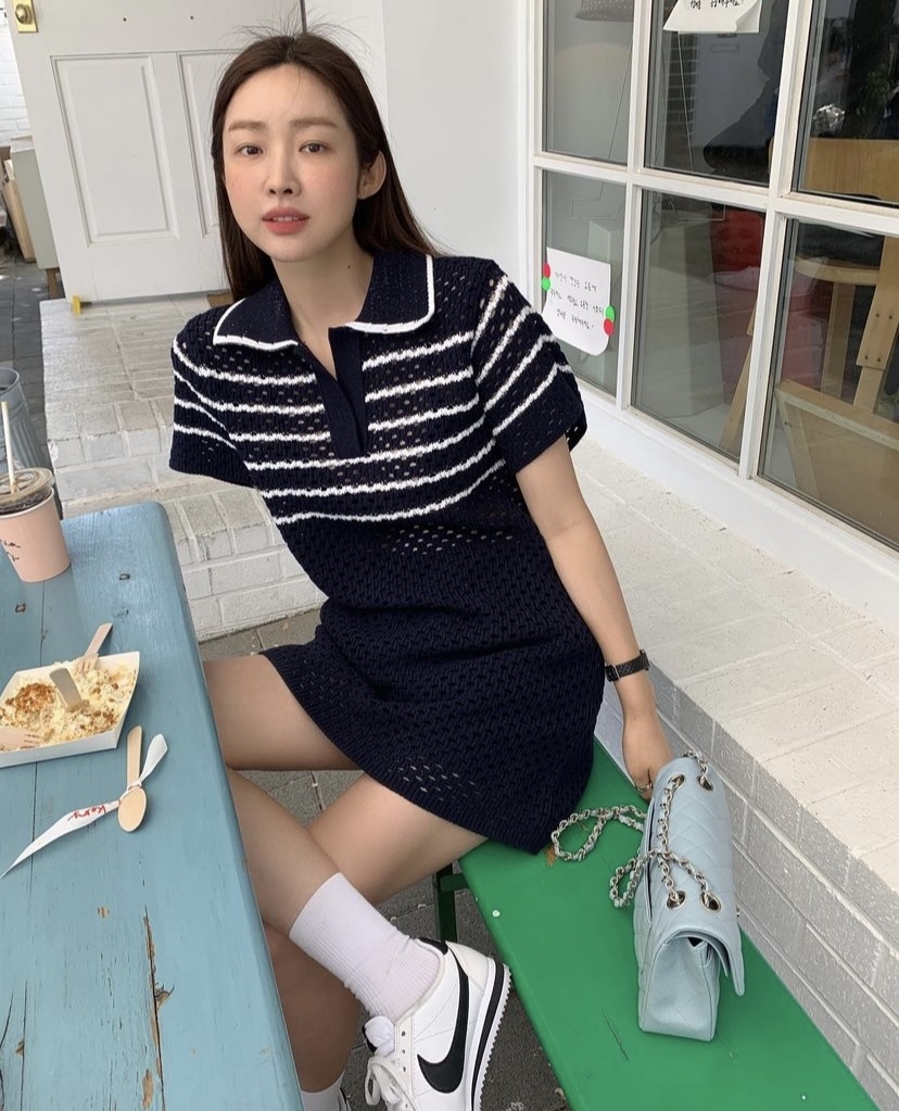 好穿的慢跑鞋搭配襪子。