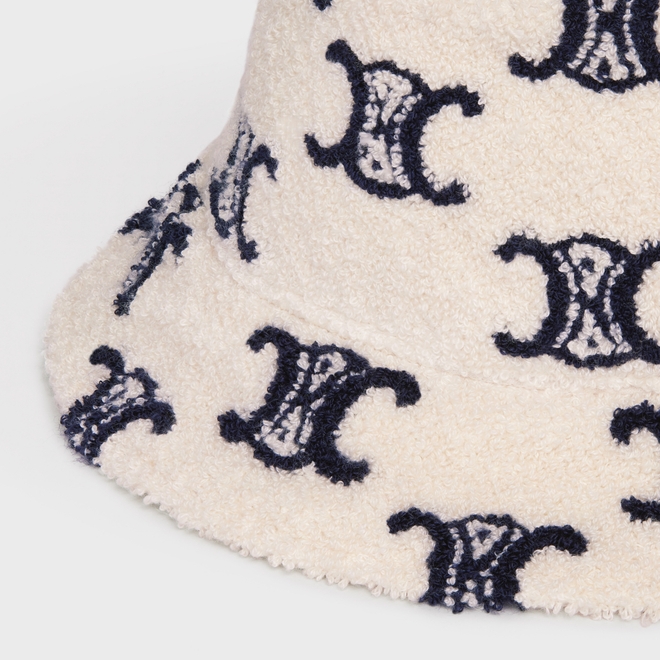 加入藍色凱旋門標誌圖案。