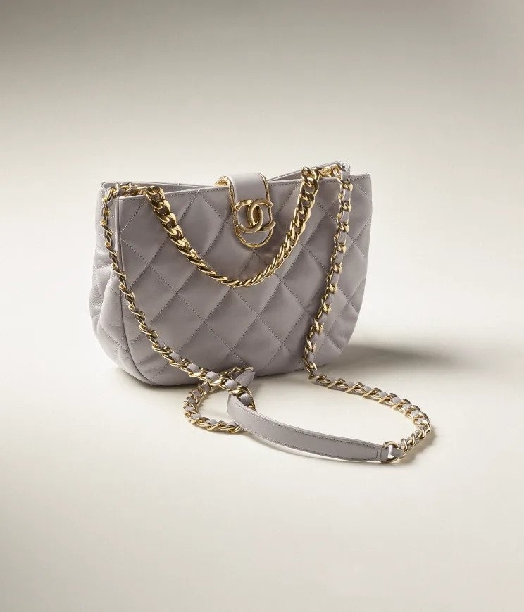 灰色絎縫菱格紋的主要視覺。