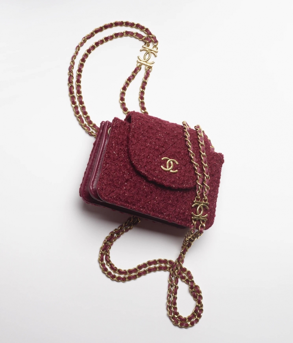 Clutch With Chain粗花呢。