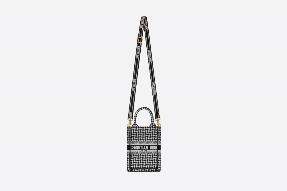 實用的款式值得投資更好。