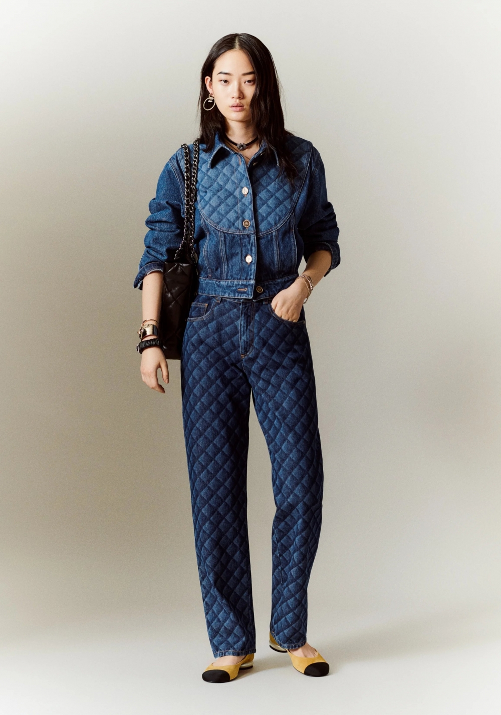 連配戴在手腕上都相當時髦。