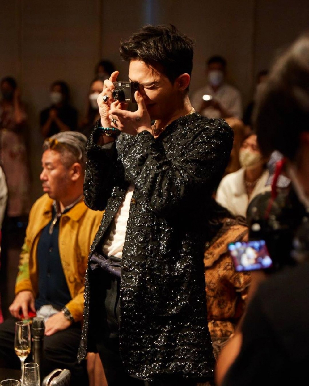 G-Dragon向來以獨特的方式詮釋CHANEL。