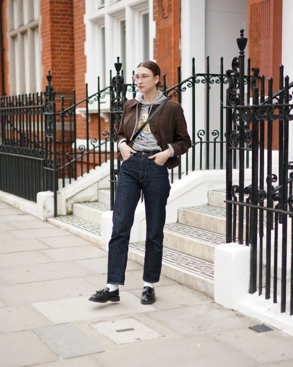 又或是休閒的穿搭也都相當出色。