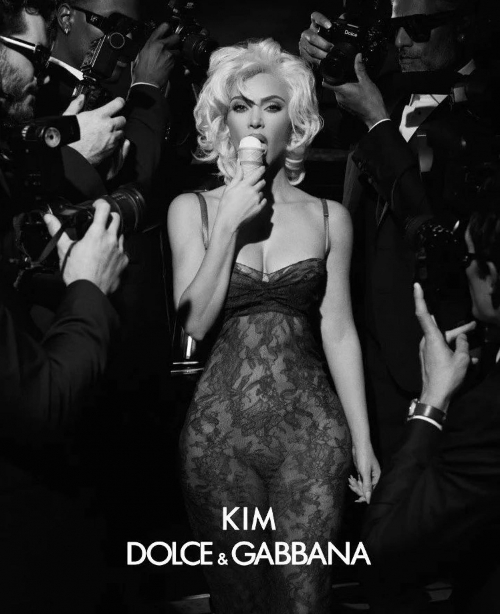 拍攝了一系列的形象影片。