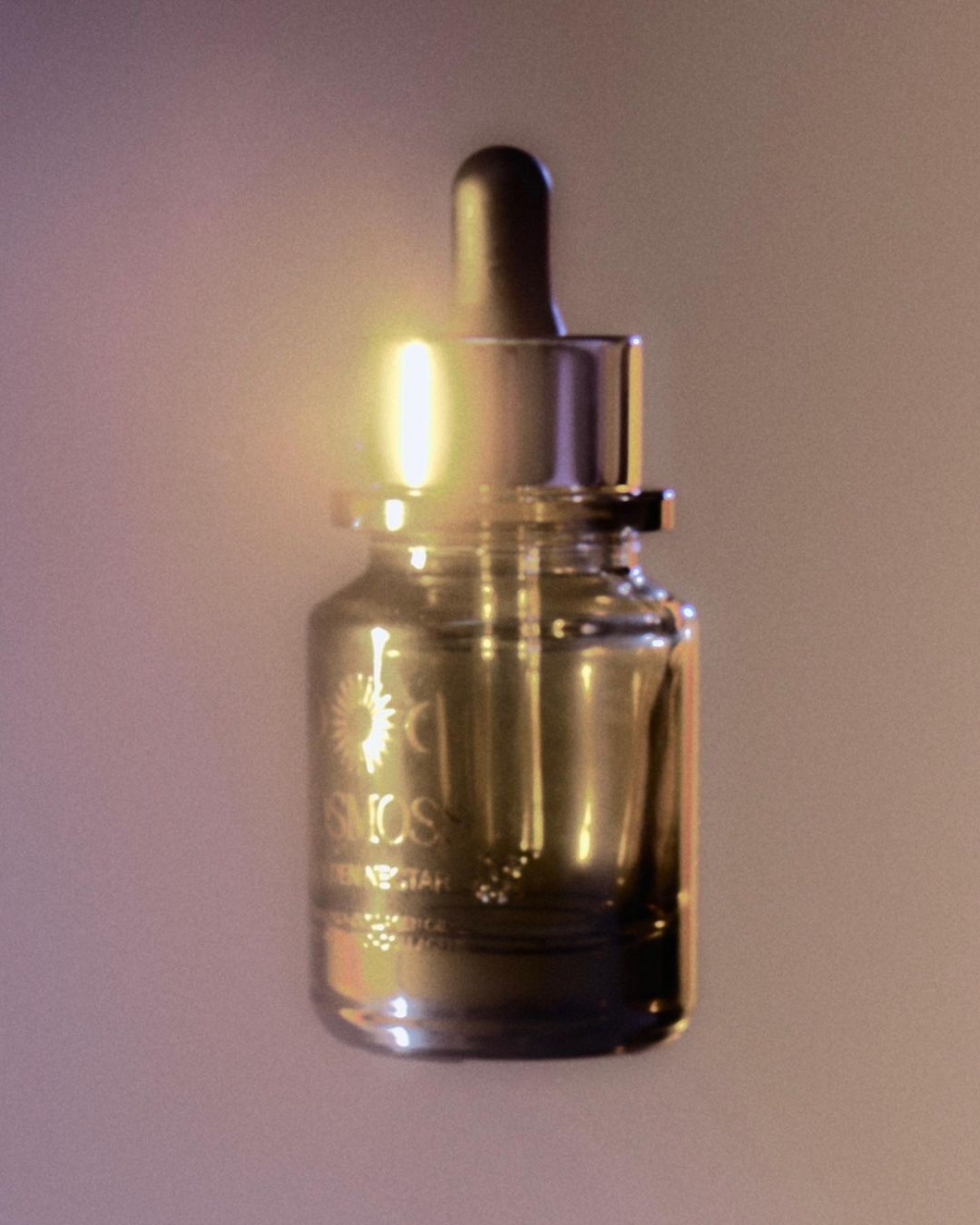 Golden Nectar金花蜜保養油。