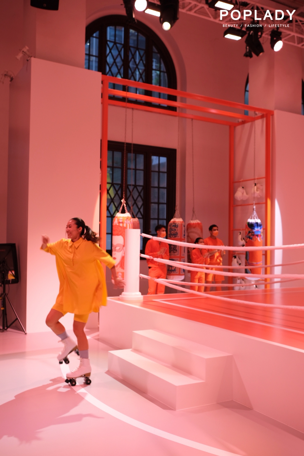 現場氣氛滿滿動感，做運動都要時尚！