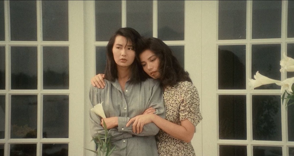 由青澀時代到時尚幹練,張曼玉都能完美拿捏。