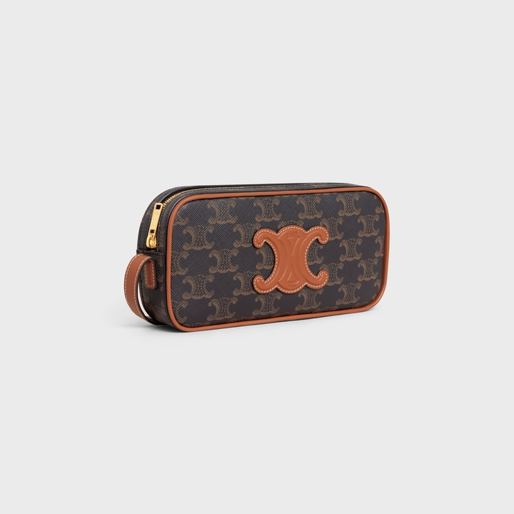 採用Triomphe帆布圖紋。