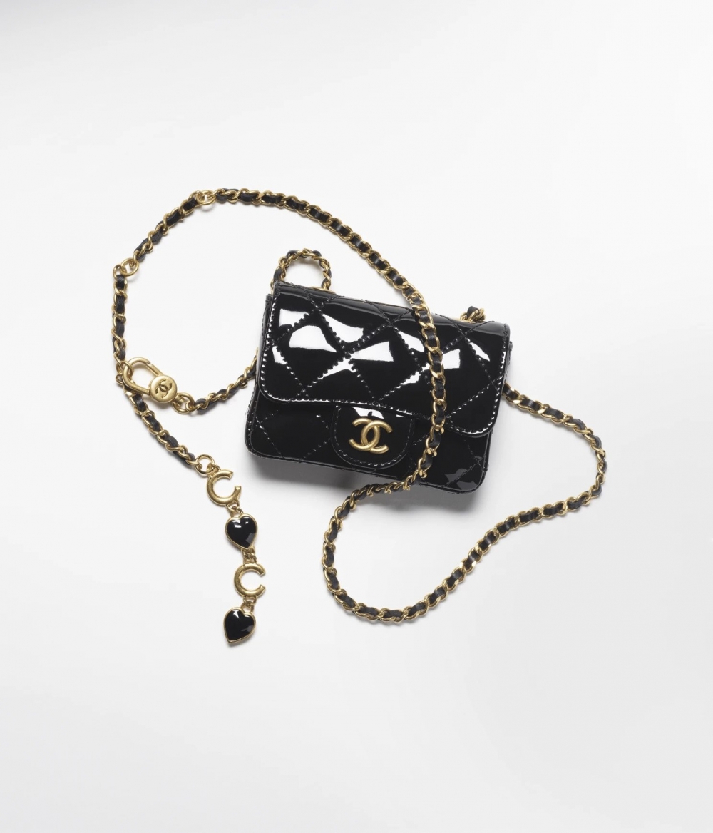 Belt Bag黑色漆皮小牛皮。