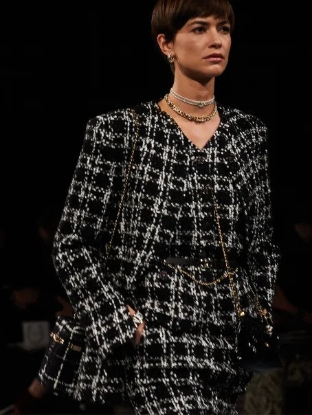 CHANEL 2022/23秋冬高級時裝大秀。