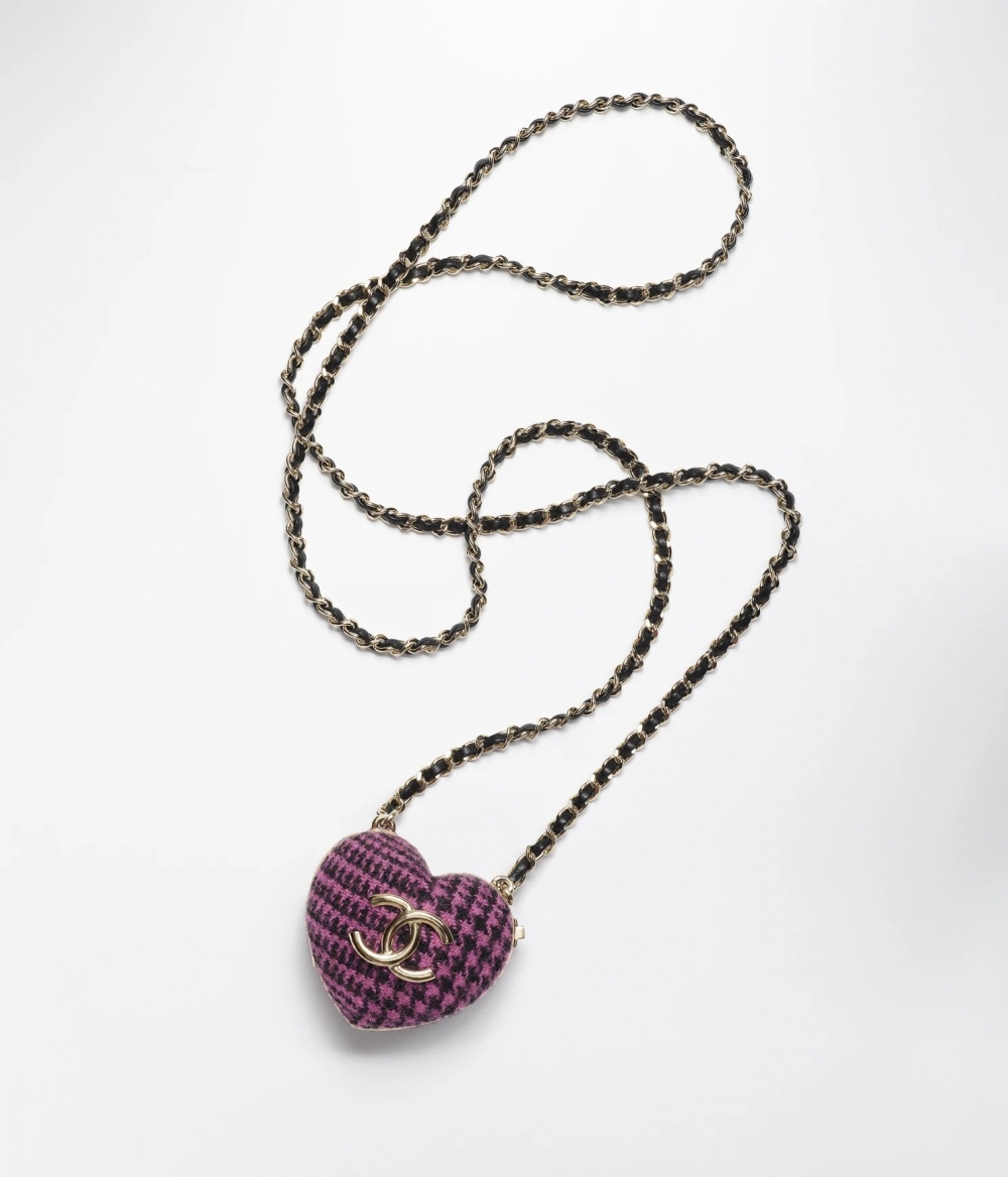 CHANEL Long Necklace粗花呢愛心形。