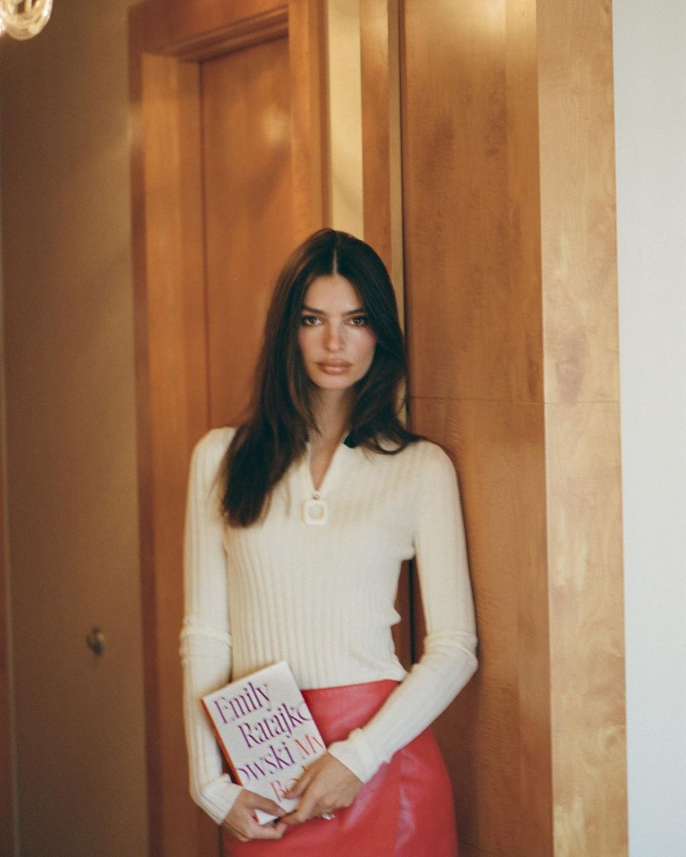 Emily Ratajkowski去年出了一本書《My Body》