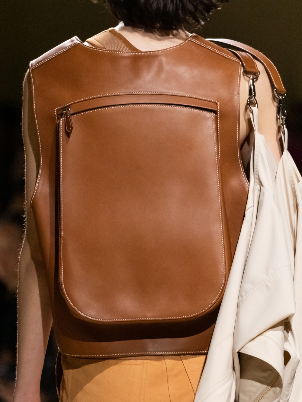 馬術緊緊相繫的服裝細節。