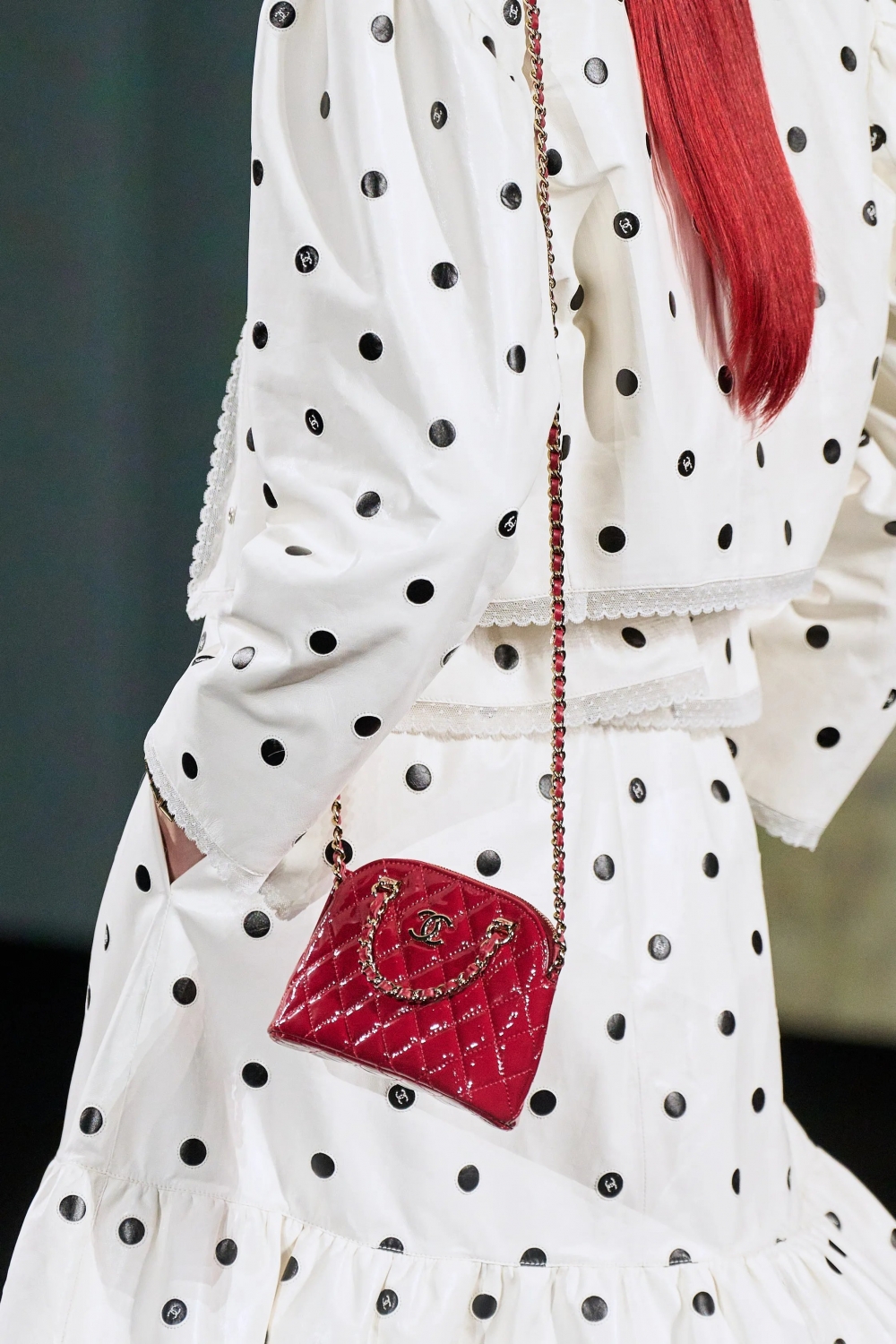 迷你的款式還有推出紅色的款式。