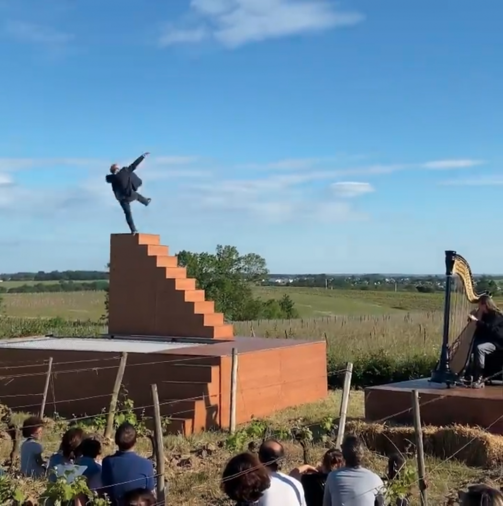 他的無力只是為了下一次發力。