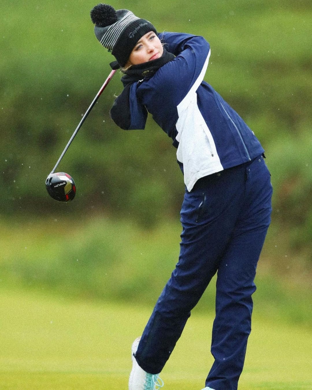 她熱愛高爾夫球這點挺意外的。
