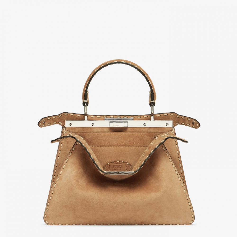 棕色幾匹款飾有超大尺寸手工米色縫線