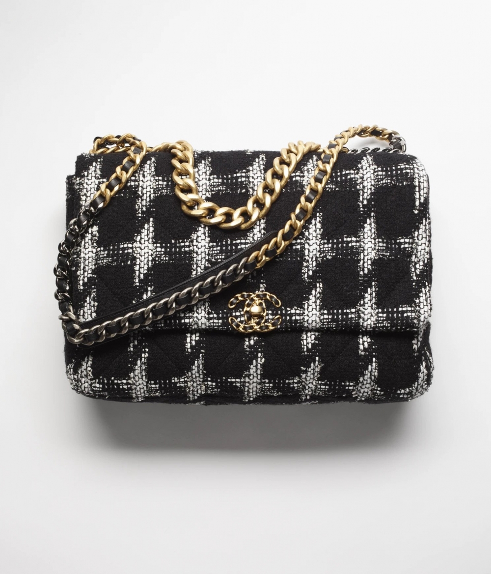 CHANEL 19 Maxi Handbag羊毛花呢。