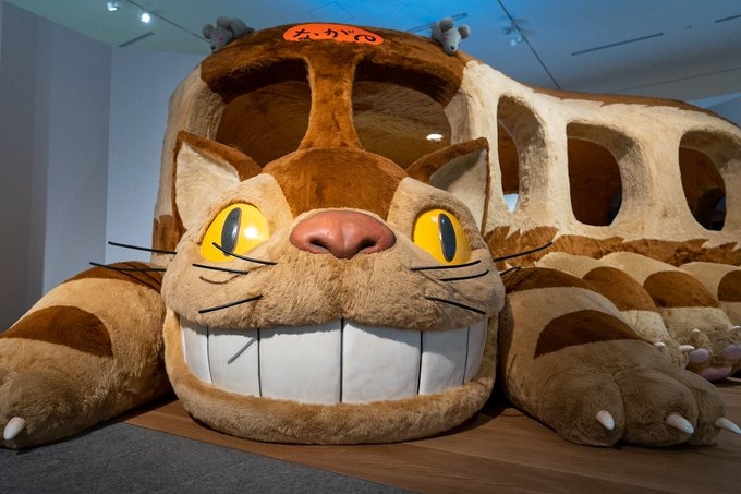 毛絨絨的貓巴士很可愛!