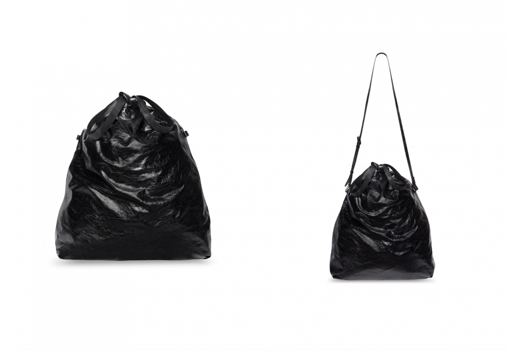 造型像是垃圾袋的它,一下就成為焦點。