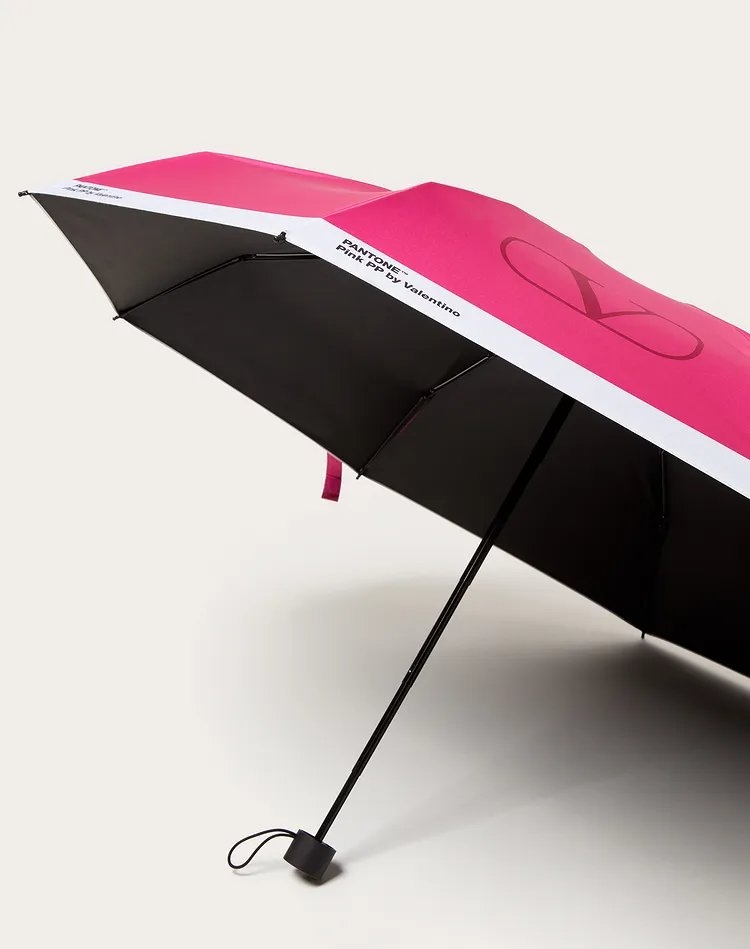 傘面有著滿滿的Pink PP色。