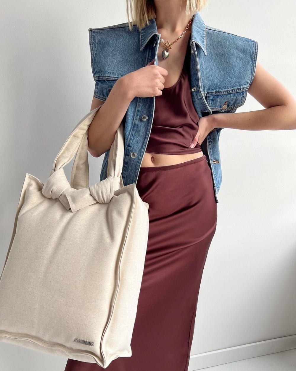 電商平台Shopbop也推出了折扣活動。