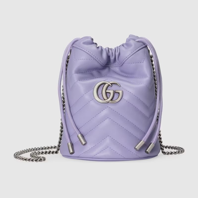 在Gucci之中也有推出可愛顏色的款式。