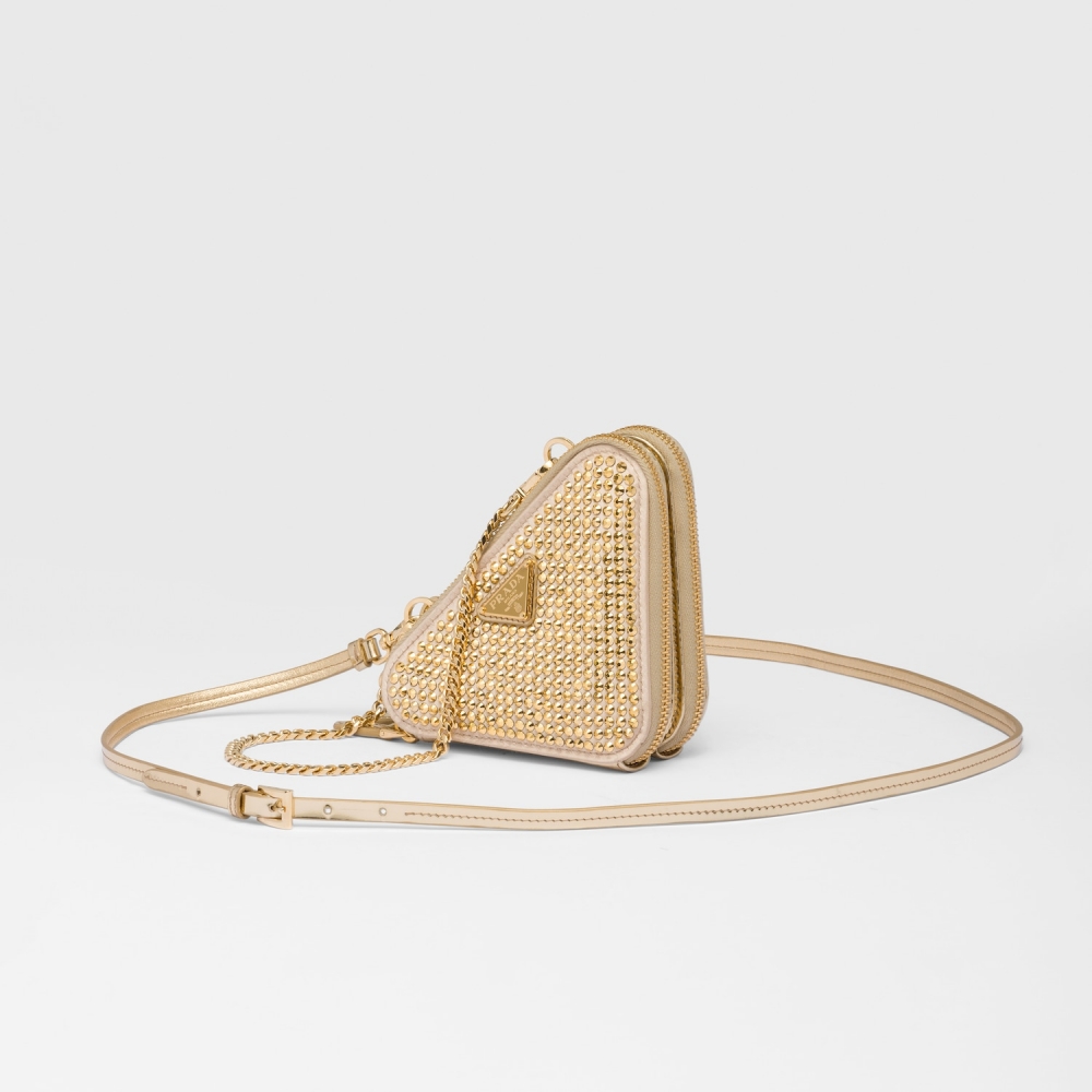 Prada Spazzolato三角包