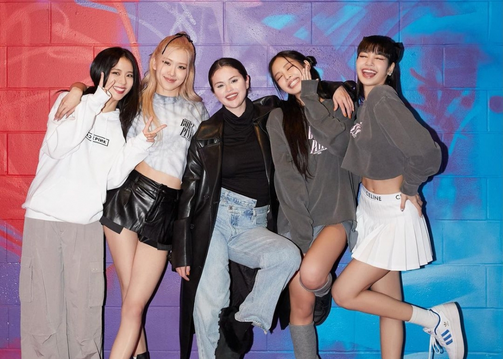 Selena Gomez與BLACKPINK同框照