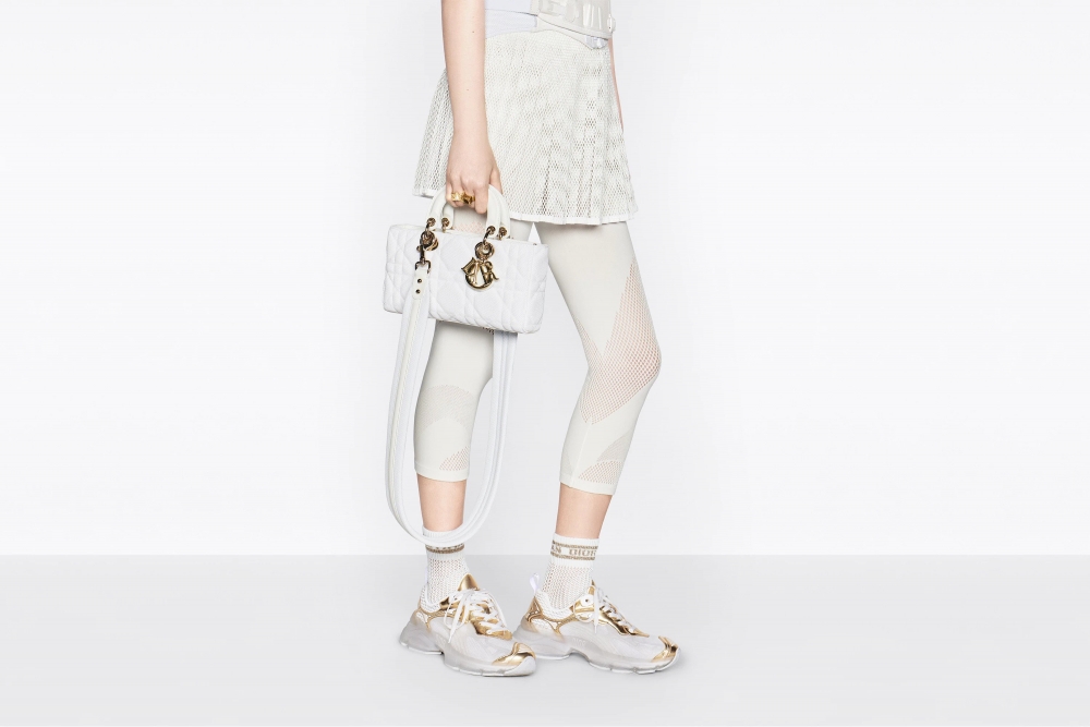 模特兒Lady D-Joy Bag。