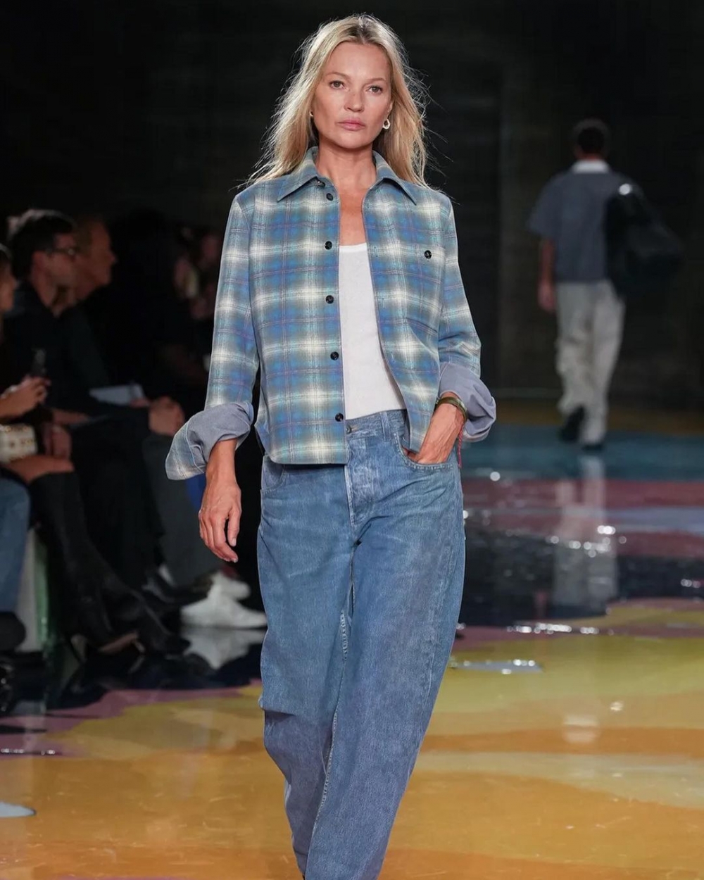 Kate Moss為Bottega Veneta走秀成亮點