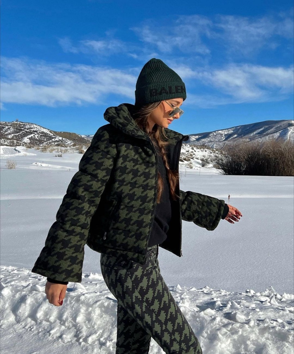 冷帽是冬季必備的單品。