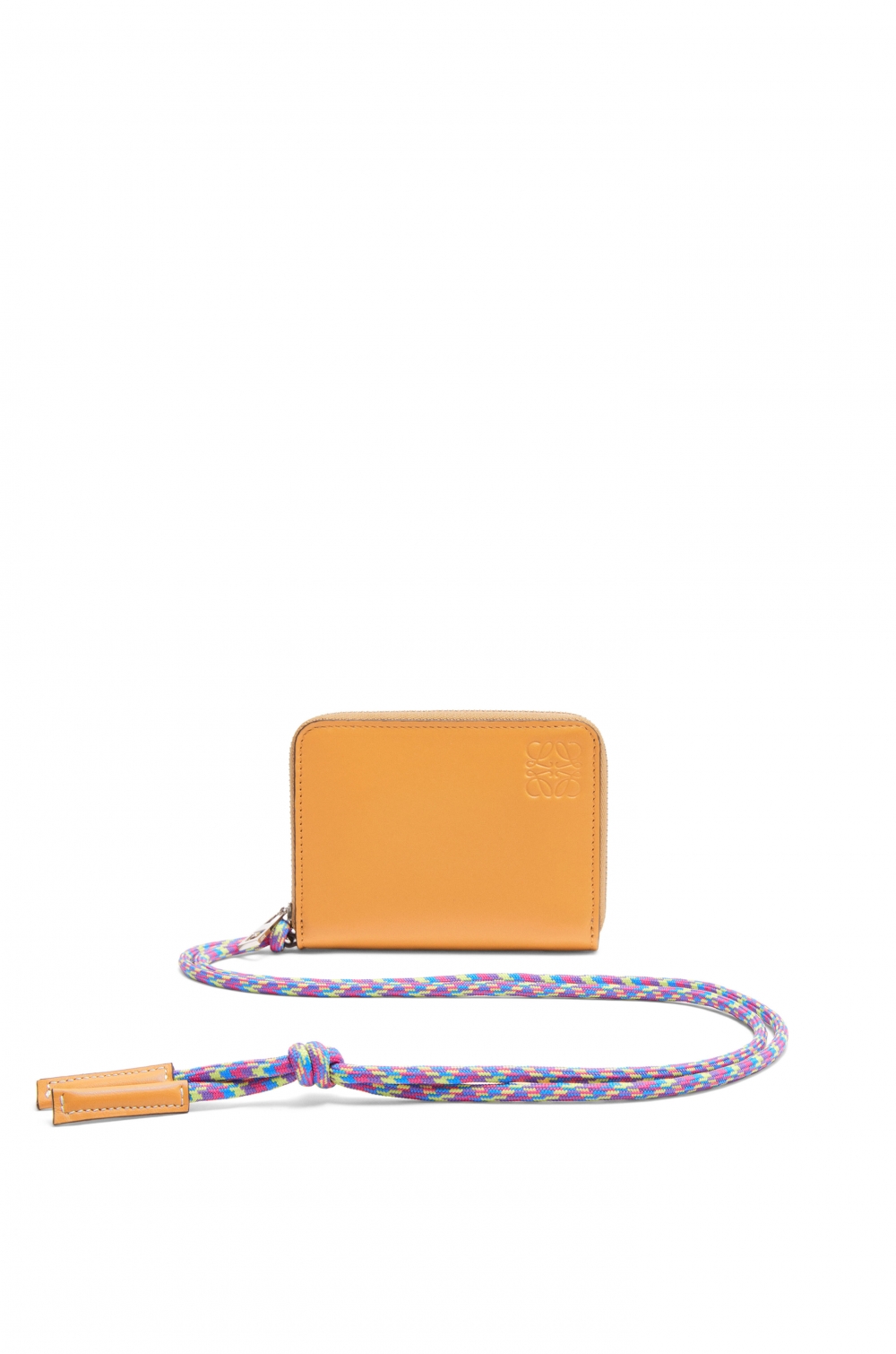 你也能購入小巧的卡夾犒賞自己。