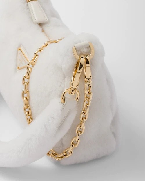 俏皮又不失高級的氛圍。