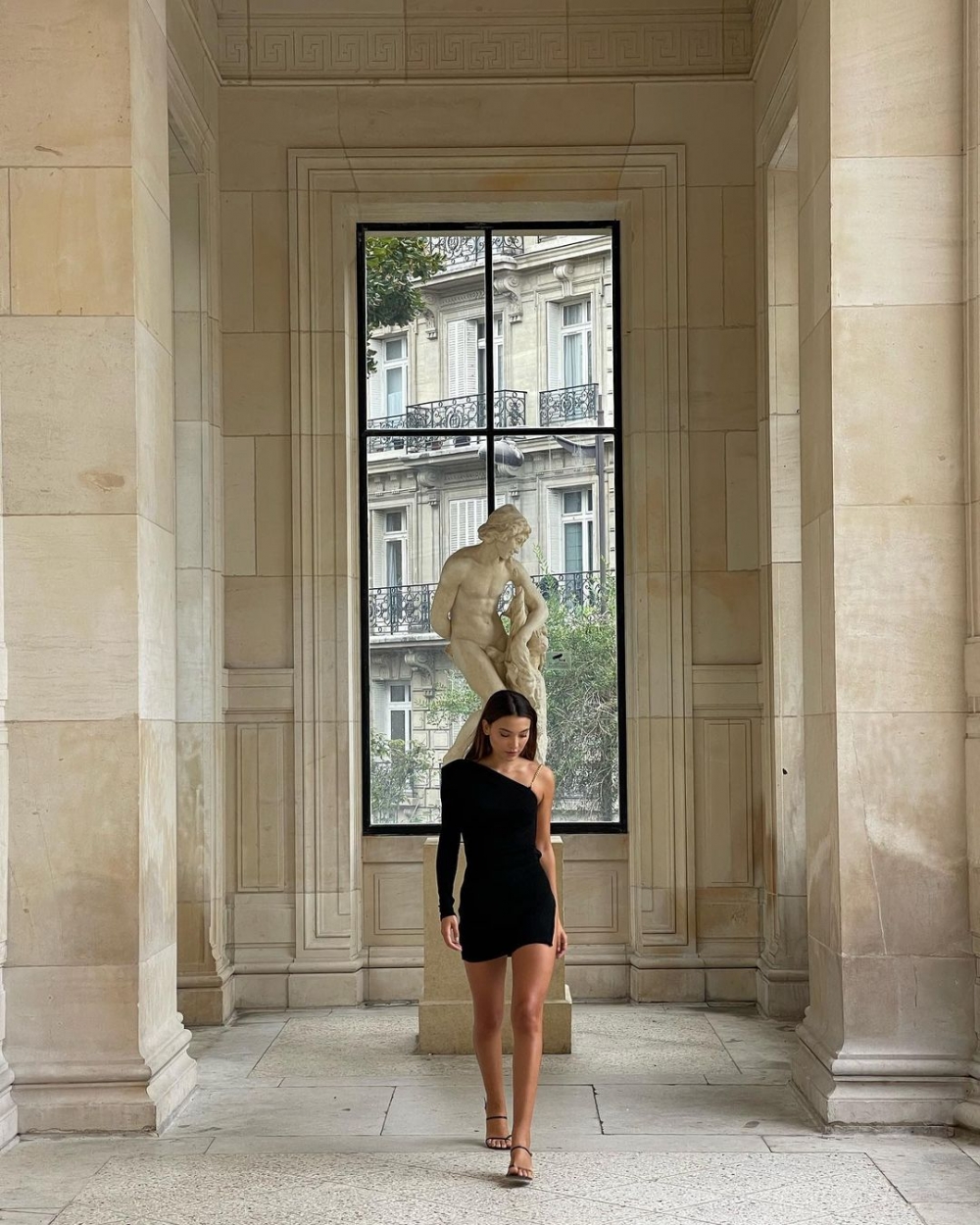 又或是選擇充滿驚喜的心機款。