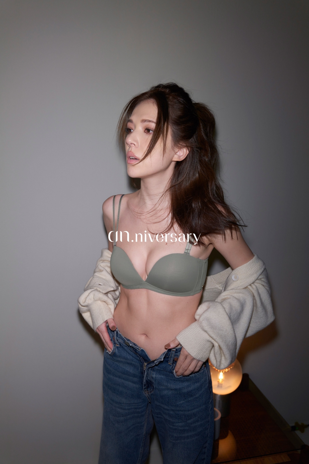 此次美照是她為個人內衣品牌所拍攝的全新造型照！