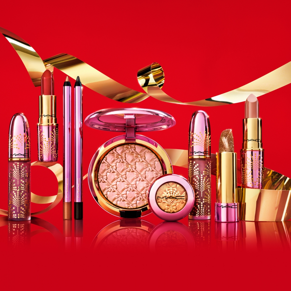 M.A.C「粉金泡泡」節日限定系列，每款單品都換上夢幻粉色和香檳泡泡壓紋限量包裝，直撀少女心！