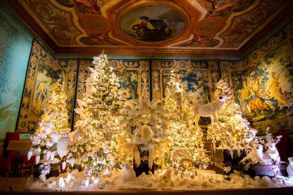 昔日的城堡聖誕也是如此金碧輝煌嗎?