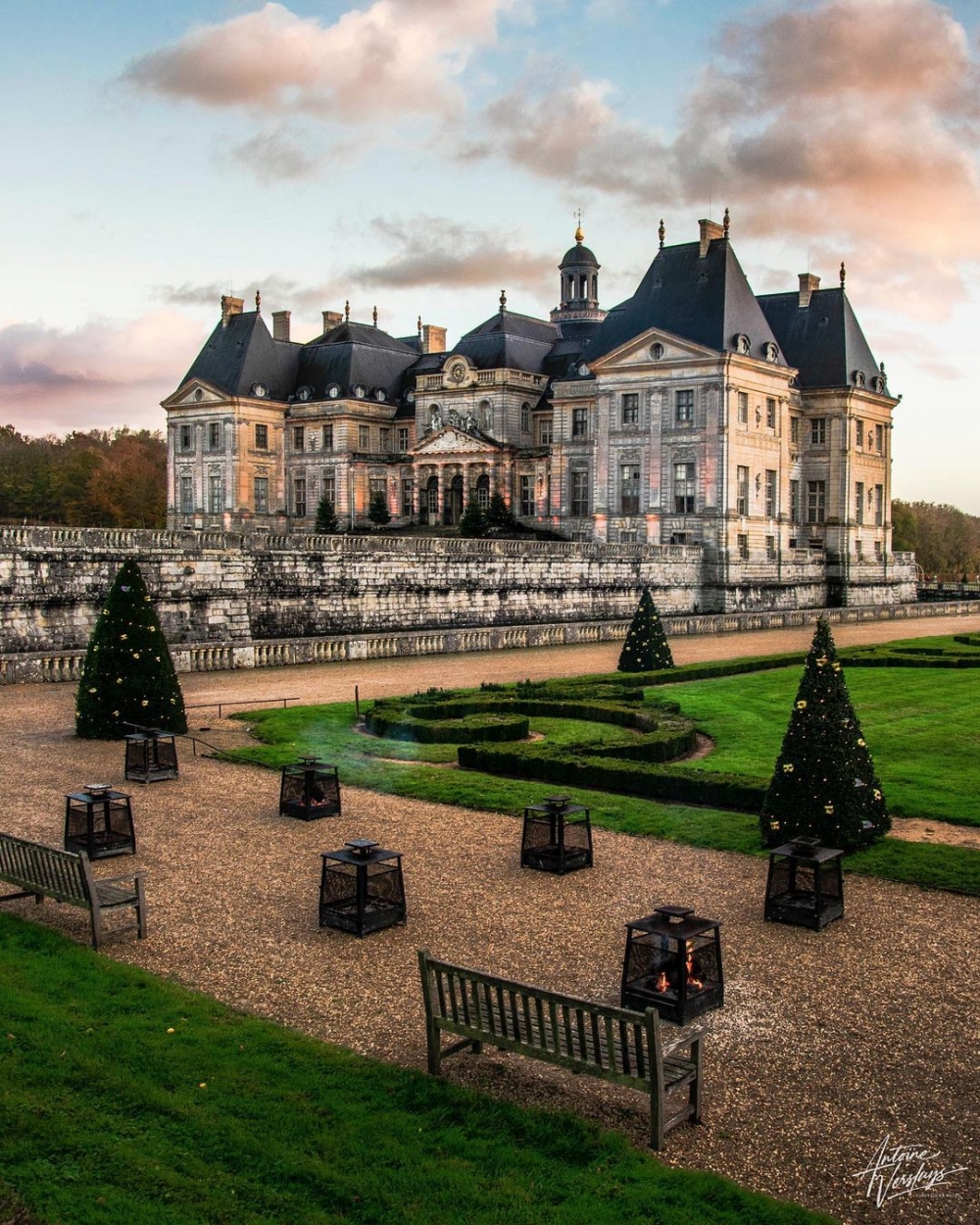 花園也迎來聖誕節了。