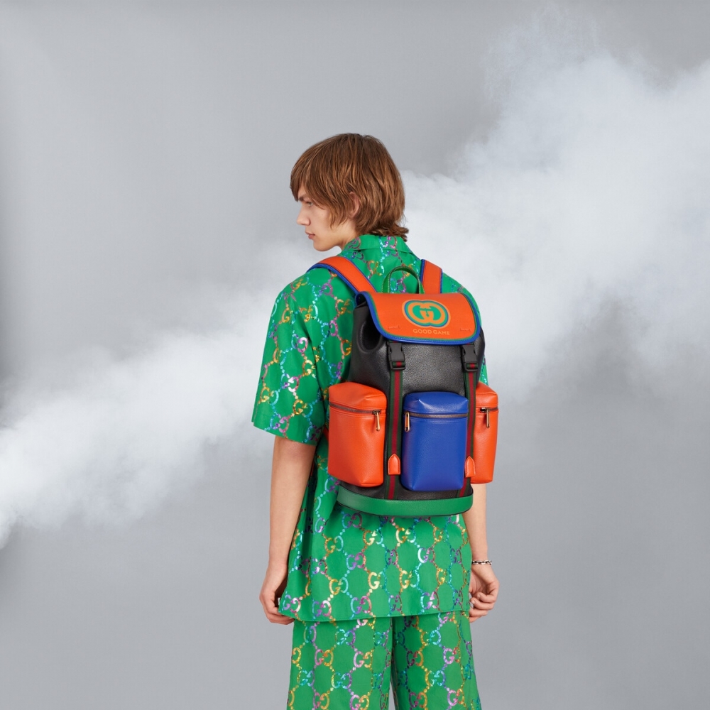 可拆卸式的多口袋背包兼具實用與時髦設計