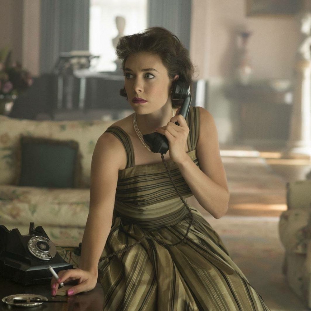 主演《The Crown》瑪格麗特公主一角。