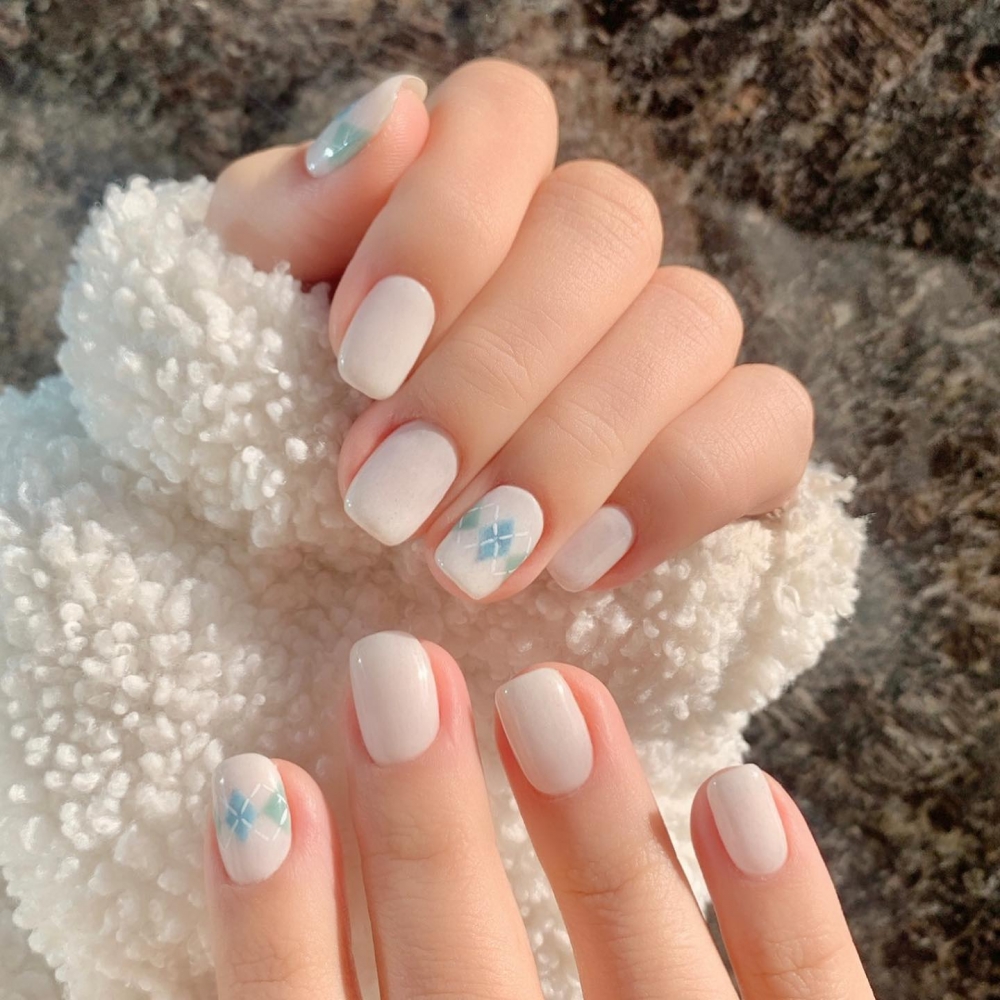 仿若毛衣的粉藍色調菱格紋