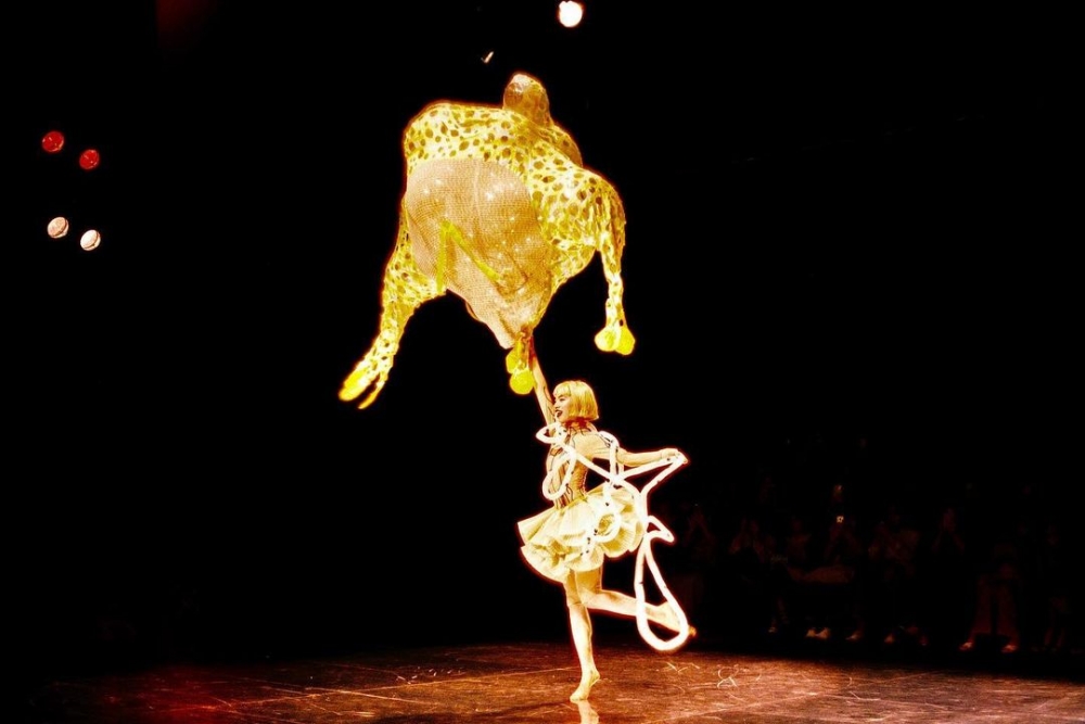 身兼舞者、模特兒與表達者